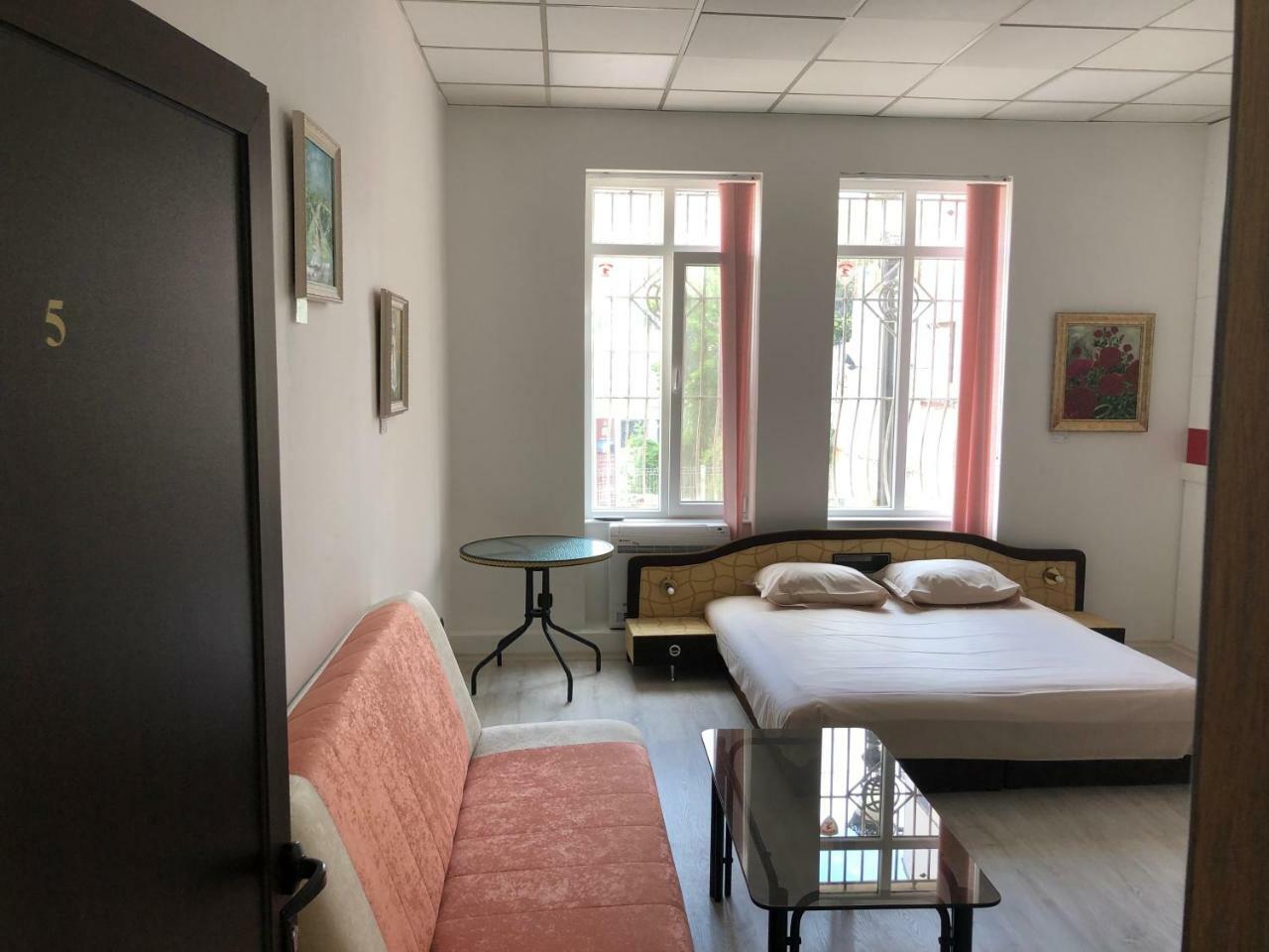 Guest Rooms Opera Płowdiw Zewnętrze zdjęcie